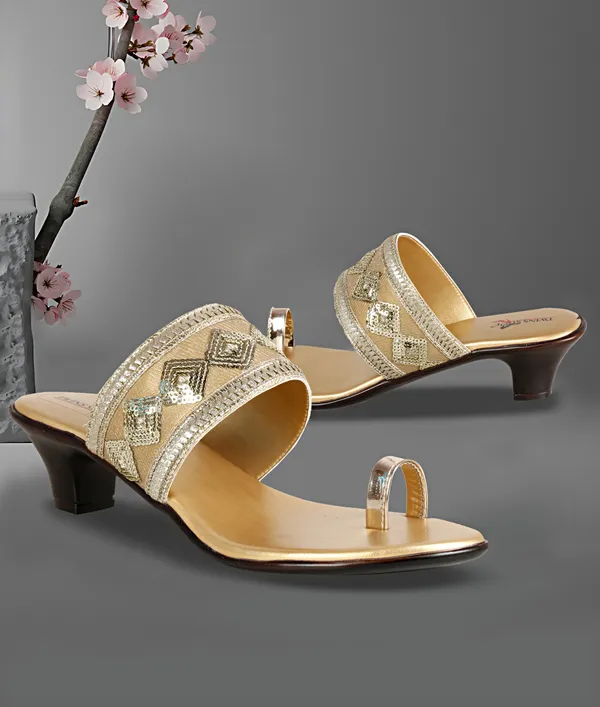 Embellished_Ethnic_Strap_Heels_(Gold)