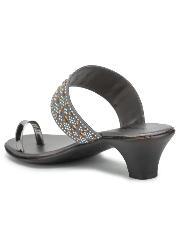 Embellished_Strap_Heels_(Grey)