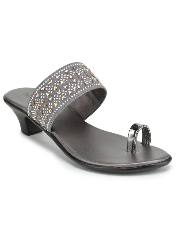 Embellished_Strap_Heels_(Grey)
