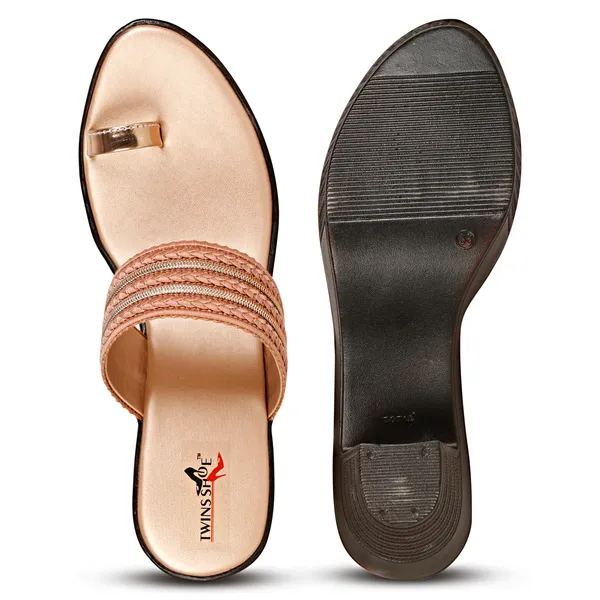 Angutha_Strap_Heeled_Sandal_(Sultan)