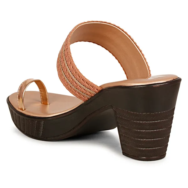 Angutha_Strap_Heeled_Sandal_(Sultan)