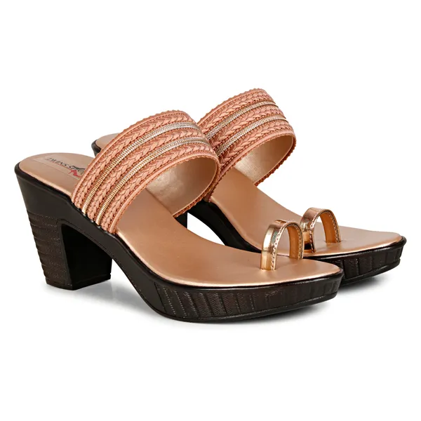 Angutha_Strap_Heeled_Sandal_(Sultan)
