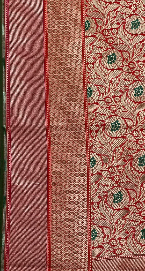 Humairah_Presents_Red_Katan_Silk_Floral_Zari_Mina_Jaal_with_Banarasi_Zari_2D_Border_and_Pallu_with_Red_Blouse