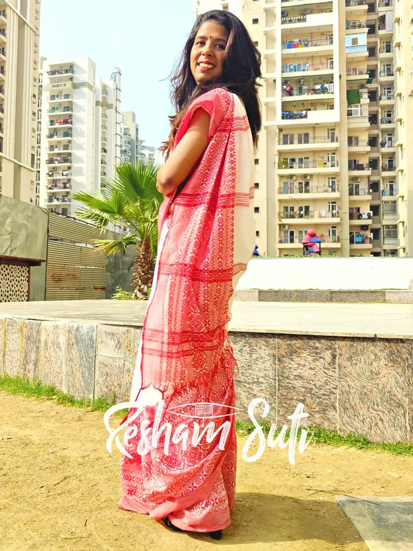 White_&_Red_Begampuri_Cotton_Saree-Sajda