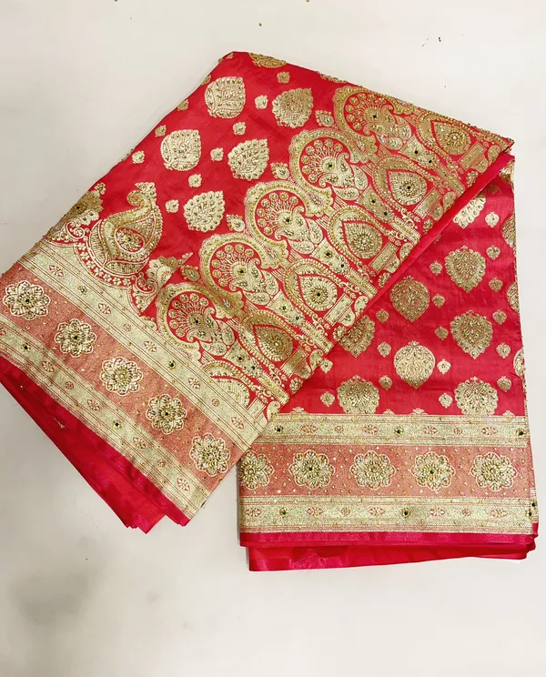 Humairah_Presents_Peach_Stone_Work_Golden_Zari_Boota_Zari_Border_Banarasi_Saree_with_Peach_Blouse