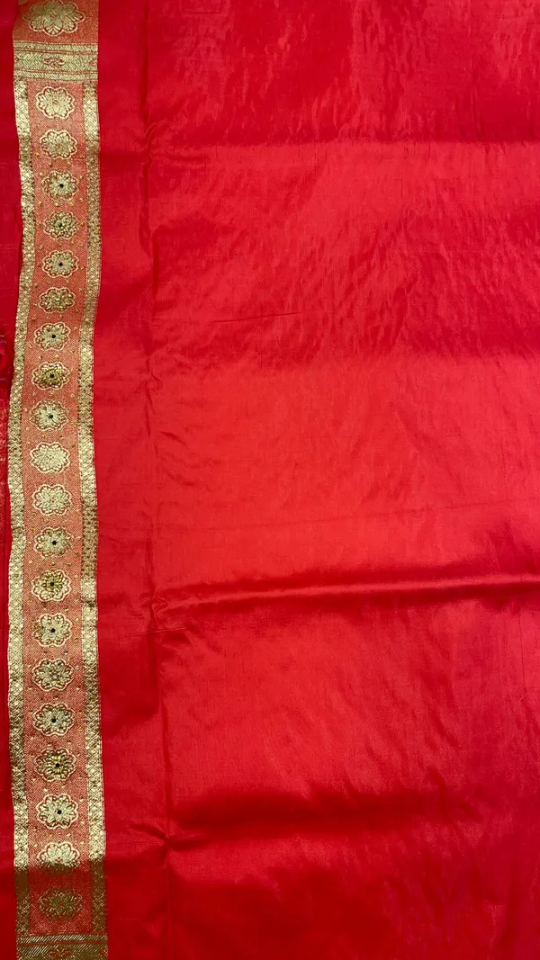 Humairah_Presents_Peach_Stone_Work_Golden_Zari_Boota_Zari_Border_Banarasi_Saree_with_Peach_Blouse
