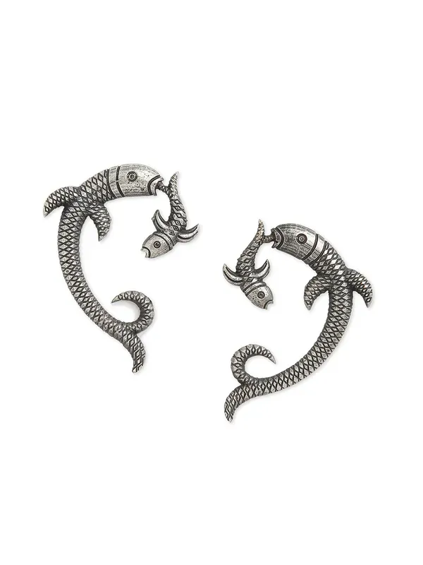 Quirky_German_Silver_Fish_Stud_Earrings