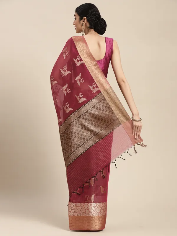 Magenta_Masrise_Cotton/Cotton_Banarasi_Sarees_For_Women