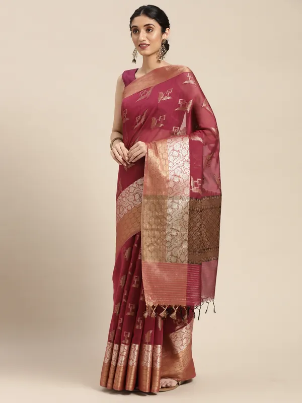 Magenta_Masrise_Cotton/Cotton_Banarasi_Sarees_For_Women