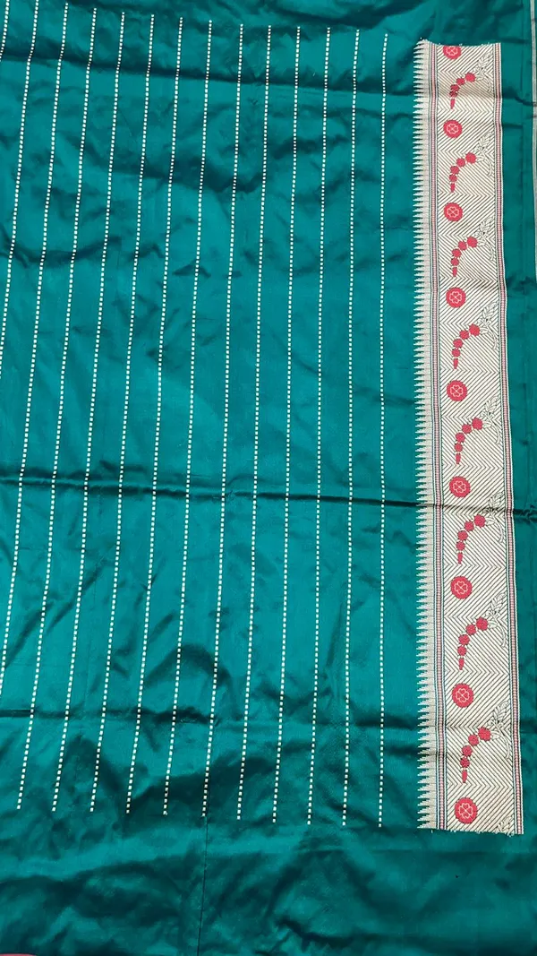 Humairah_Pure_Handwoven_Dark_Green_Katan_Silk_Sona_Rupa_Kadhwa_Chunri_Booti_and_Kadhwa_Floral_Mina_Zari_Border_and_Pallu_with_Golden_Stripe_Dark_Green_Blouse