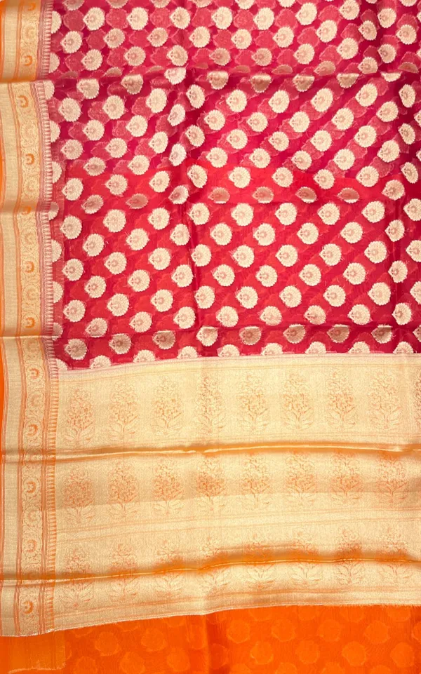 Humairah_Pure_Handloom_Maroon_Organza_Floral_Zari_Booti_with_Contrast_Mustard_Big_Floral_Boota_Pallu_Zari_Border_and_Mustard_Blouse