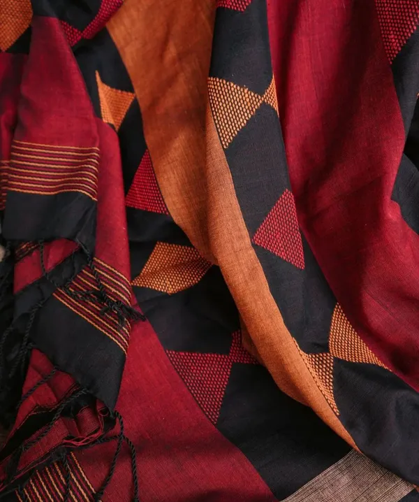 Women's_Kanjivaram_Banarasi_Soft_Cotton_Silk_Zari_Woven_Saree_With_Blouse_Piece_With_Blouse_Piece