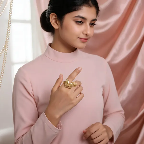 Ilanja_Golden_Butterfly_Ring_for_Women