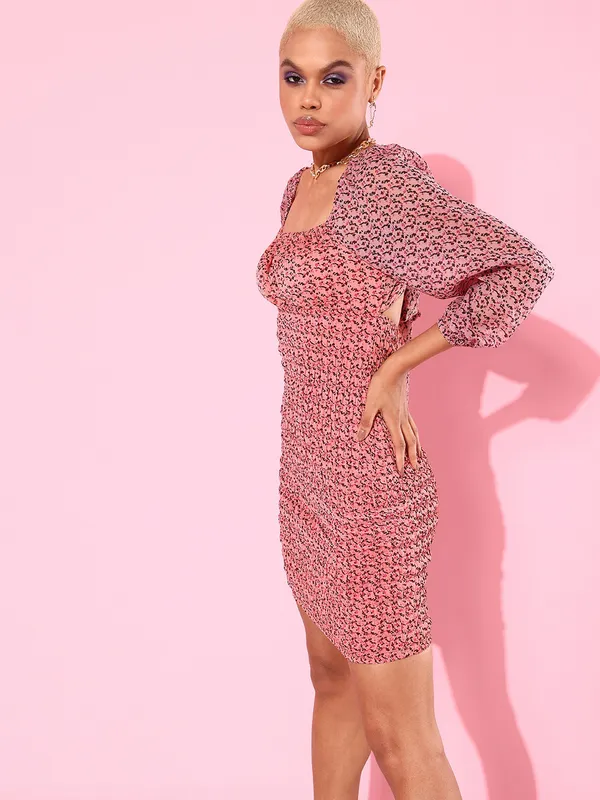 Pink_Chiffon_Bodycon_Dress_For_Women