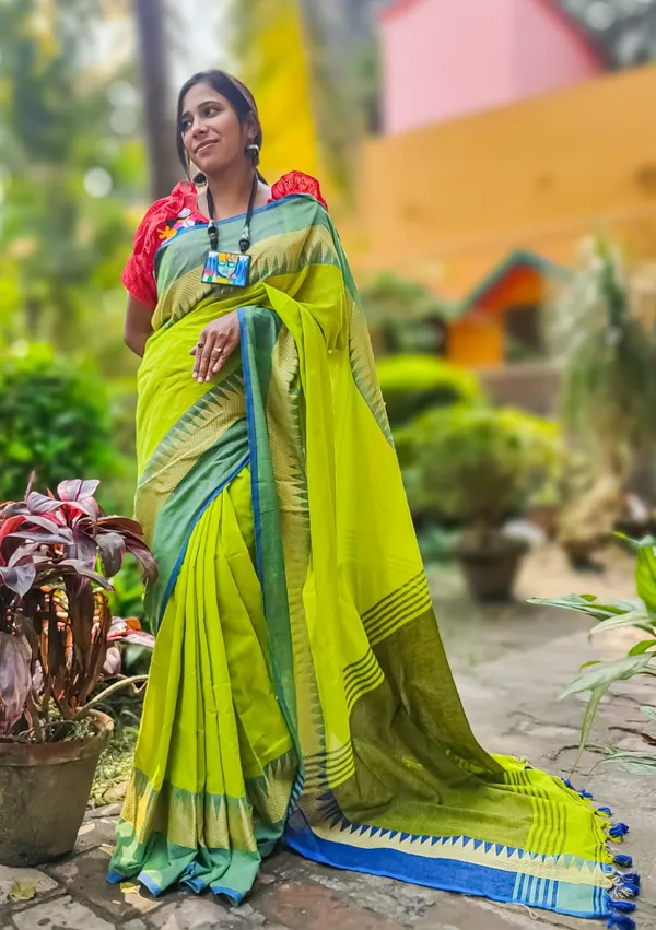 Lemon_Yellow_Net_Pom_Pom_Cotton_Handloom_Vomri_Saree_With_Blouse_Piece