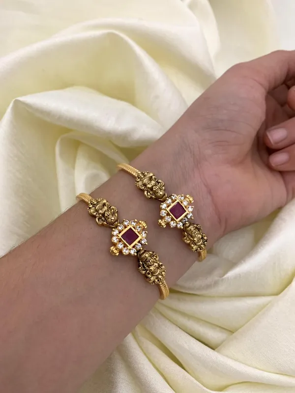 Trishu_Antique_Lakshmi_Bangle