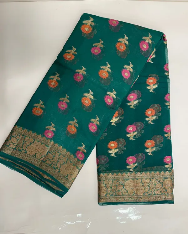 Humairah_Presents_Pure_Handloom_Dark_Green_Chiffon_Floral_Mina_Zari_Booti_with_Copper_Zari_Border_and_Pallu_and_Dark_green_Blouse