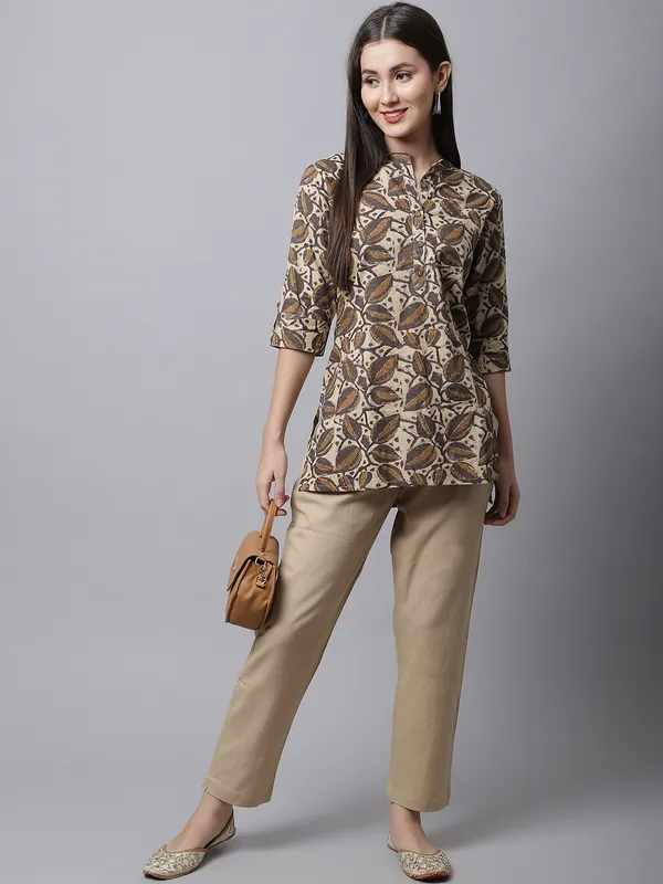 Brown_Pure_Cotton_Printed_Short_Kurti