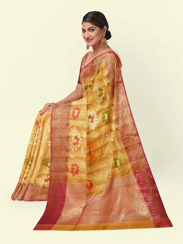 Brown_Matka_Silk/Silk_Blend_Banarasi_Sarees_For_Women