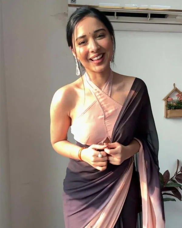 Black_Colour_1-Minute_Ready_To_Wear_Georgette_Saree_With_Blouse_Piece