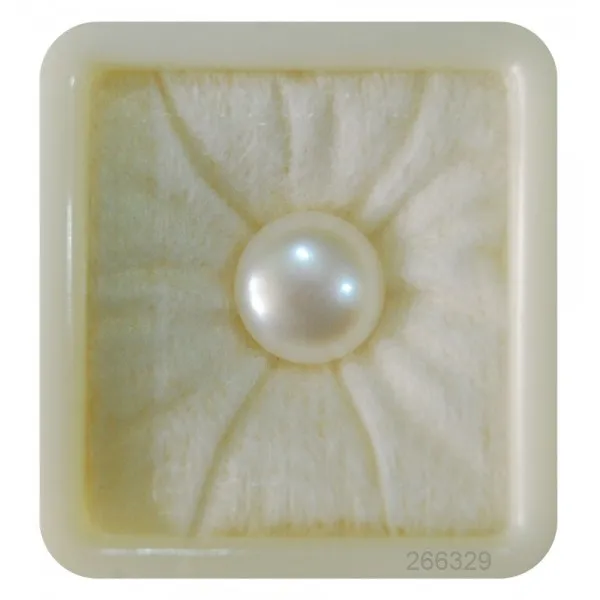 8.25_Ratti_White_Pearl_Moti_Natural_Loose_Gemstone