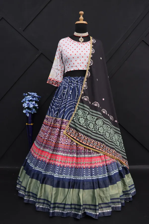 Black_White_Lehenga_Choli_With_Mirror_Work_And_Attached_Black_Dupatta