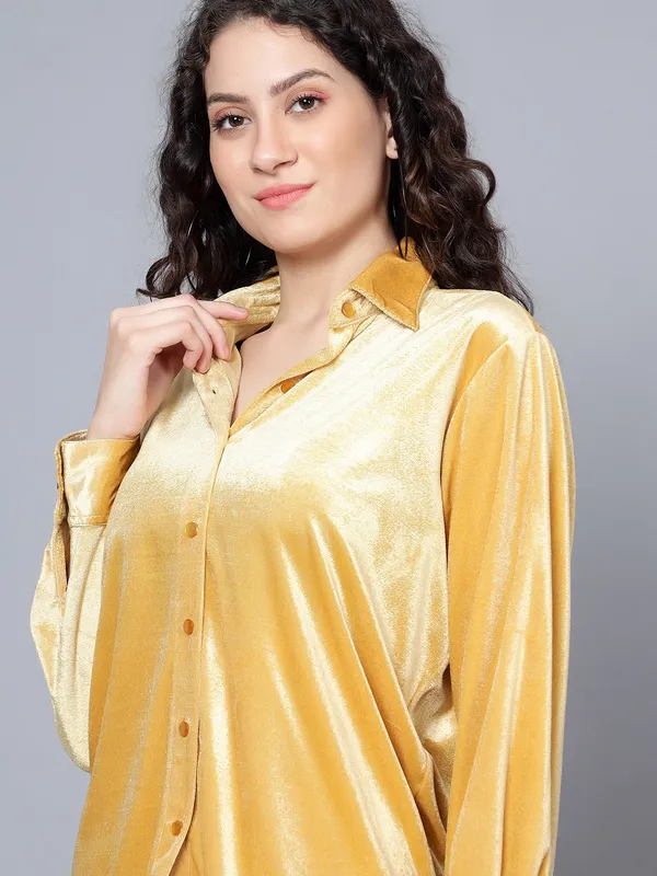 Gold_Velvet_Collared_Shirt_&_Pant_Co-ords_Set_For_Women