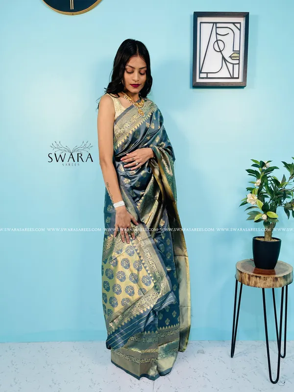 https://d1311wbk6unapo.cloudfront.net/NushopCatalogue/tr:f-webp,w-600,fo-auto/tC8ZNz97_HL2S2CG0KX_2023-05-15_1.jpg__Swara Saree