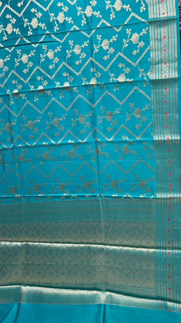 Humairah_Pure_Handwoven_Sea_green_Chiniya_Silk_Zari_Jaal_Zig-Zag_with_Minakari_Zari_Border_Banarasi_Saree_with_Sea_green_Blouse_piece