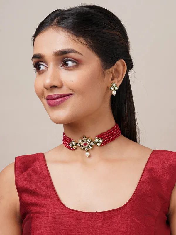 Binnis_Wardrobe_Mishka_Maroon_Hydro_Bead_Choker_Necklace_Set_with_Kundan_Flower_Pendant