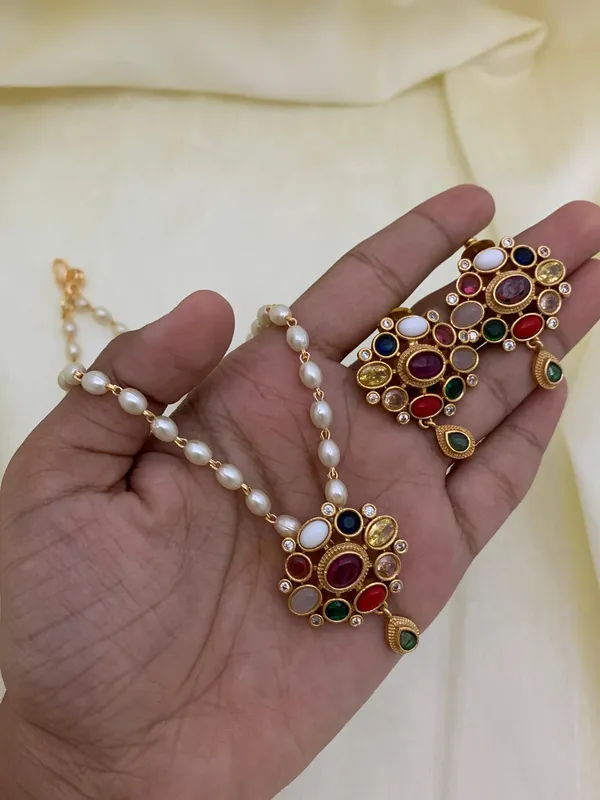Kripa_Navratna__Pearl_Necklace_Set