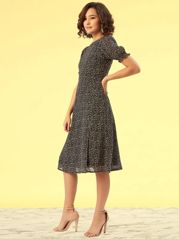 Black_Georgette_A-line_Dress_For_Women