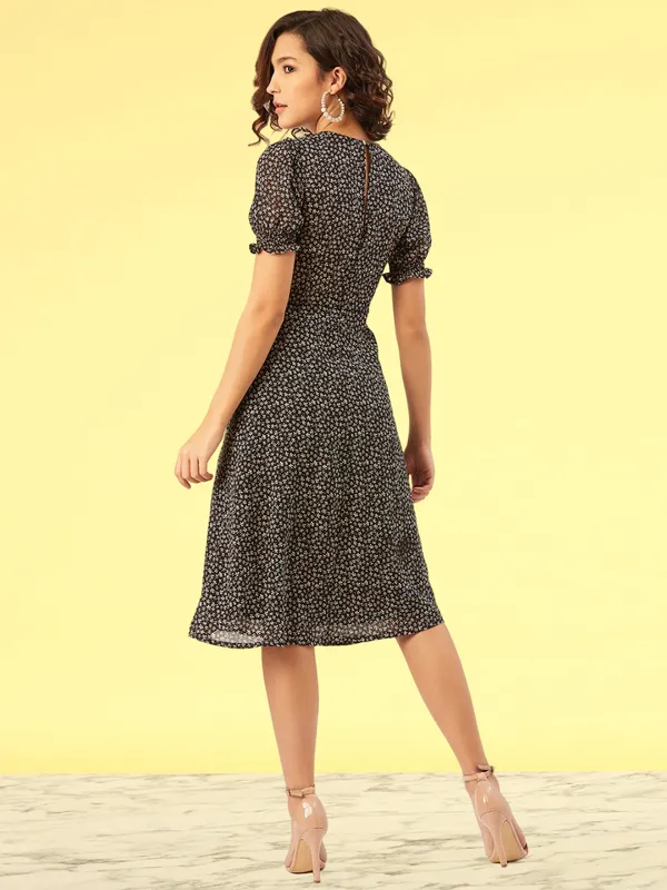Black_Georgette_A-line_Dress_For_Women