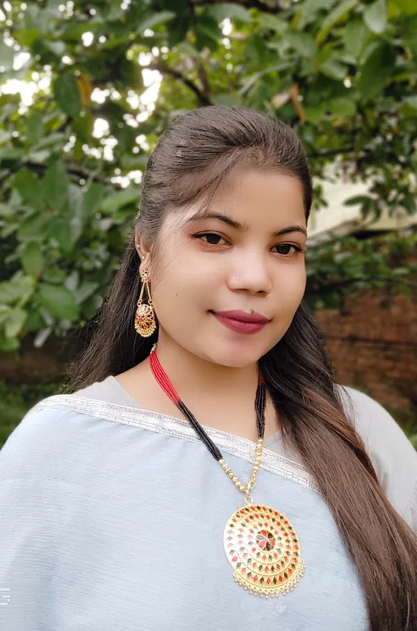 Assamese_Traditional_Gold_Plated_Red_Black_Colour_Japi_Tassel_Jewellery_Set_For_Women