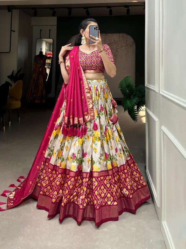 Pink_Premium_&_Elegant_Dola_Silk_Lehenga_Choli_For_Women