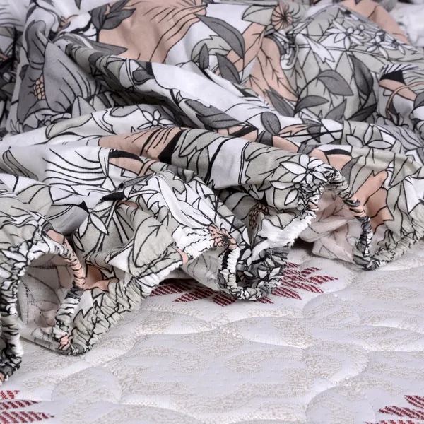 100%_Cotton_Classic_Floral_Bedsheet_for_Double_Bed_Elastic_Fitted_with_2_Pillow_Covers_Ash_color