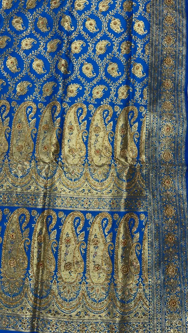 Humairah_Presents_Turqouise_Blue_Stone_Work_Golden_Zari_Booti_Jaal_with_Paisely_Boota_Pallu_Zari_Border_Banarasi_Saree