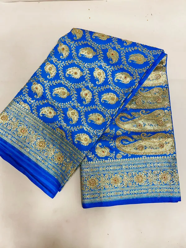 Humairah_Presents_Turqouise_Blue_Stone_Work_Golden_Zari_Booti_Jaal_with_Paisely_Boota_Pallu_Zari_Border_Banarasi_Saree