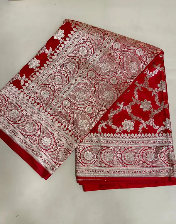 Humairah_Presents_Red_Satin_Silk_Silver_Zari_Boota_Jaal_with_Silver_Zari_Border_saree_and_Red_Blouse