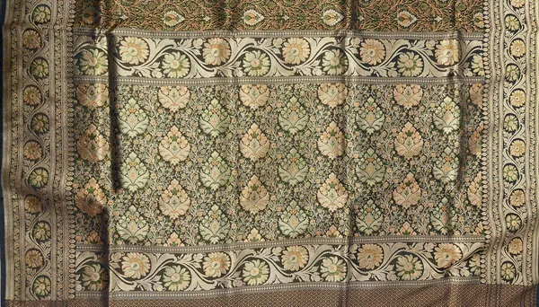 Humairah_Presents_Dark_Green_Katan_Silk_Tanchoi_Floral_Zari_Mina_Booti_Jaal_with_Banarasi_Floral_Minakari_Zari_Border_and_Big_Boota_Pallu_with_Dark_Green_Blouse