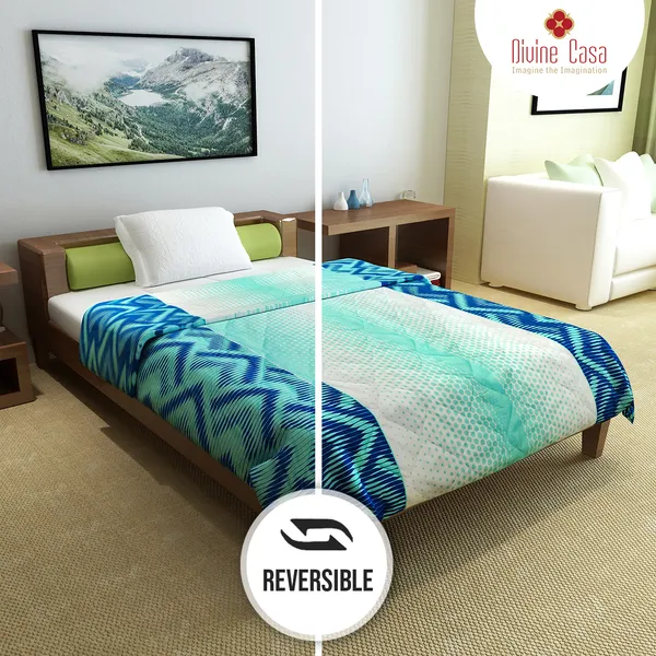 Abstract_Single_Comforter_for_Mild_Winter_(Polyester,_Sky_Blue)