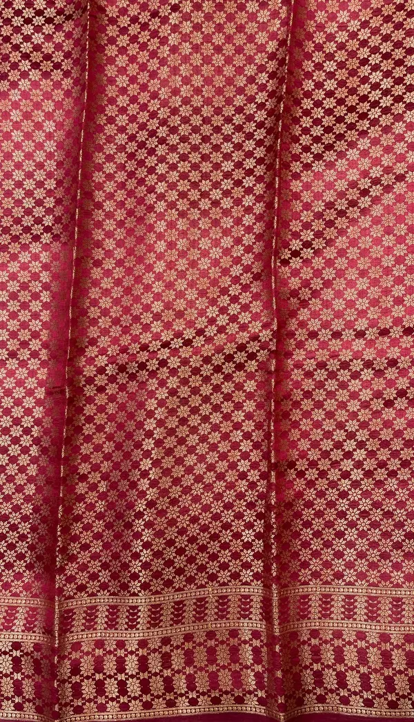 Humairah_Pure_Handloom_Gold_Dupion_Silk_Golden_Zari_Silver_Mina_Boota_Skirt_Maroon_Border_with_Floral_Kadiyal_Pallu_and_Maroon_Blouse