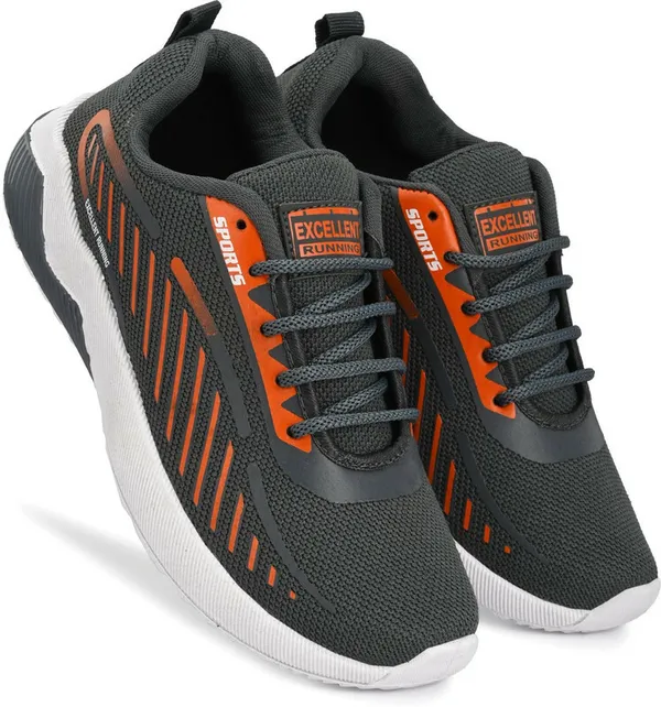 Grey_and_White_Running_Shoes_For_Men