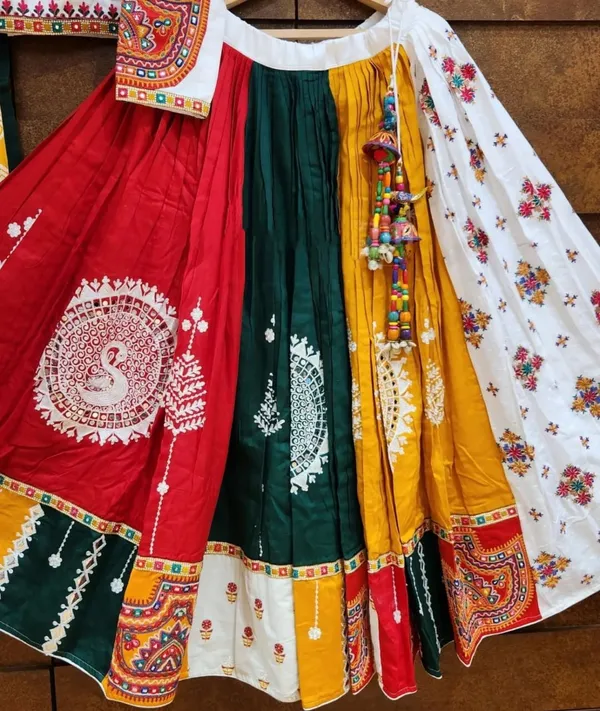 Multi_White_Lehenga_Choli_With_Mirror_Work_And_Attached_Yellow_Dupatta