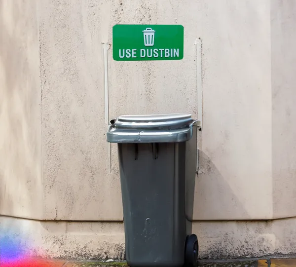 Acrylic_Sign_Board_for_"Use_Dustbin"(25_CM_X_12_CM)