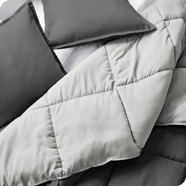 Luxurious_Ultra_Soft_Microfibre_All_Weather_220_GSM_Reversible_Double_Bed_Comforter_Blanket_Quilt_(90x100_Inches,_Light_and_Dark_Grey)