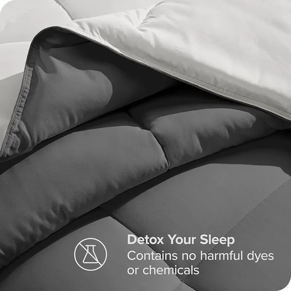 Luxurious_Ultra_Soft_Microfibre_All_Weather_220_GSM_Reversible_Double_Bed_Comforter_Blanket_Quilt_(90x100_Inches,_Light_and_Dark_Grey)