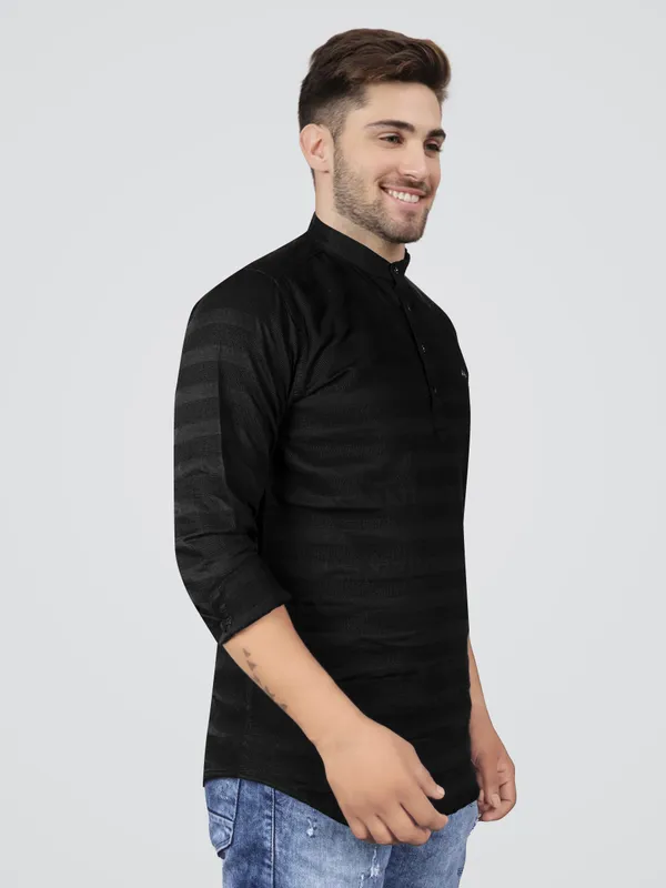 JB_Just_Black_Men's_Short_Kurta