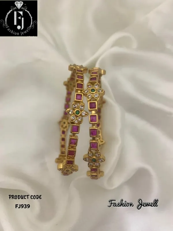 Darsha_Antique_Kempu__Bangles