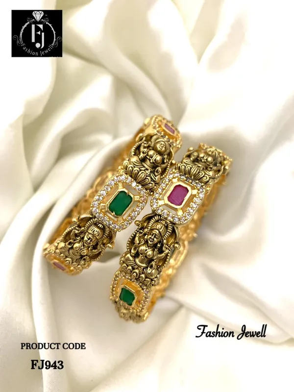 Nakshi_Temple_Laxmi_Bangle_Set